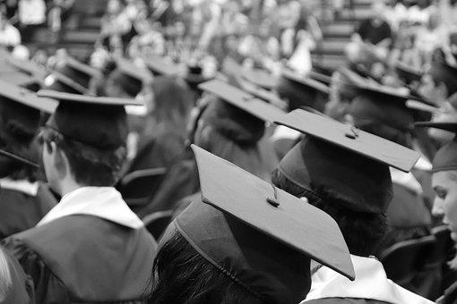 graduation-cap-3430714__340